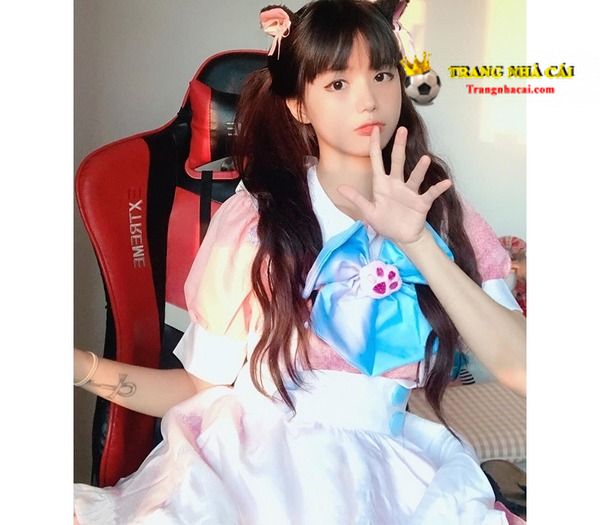 Ảnh cosplay hầu gái với phiên bản hết sức dễ thươngẢnh cosplay hầu gái với phiên bản hết sức dễ thương