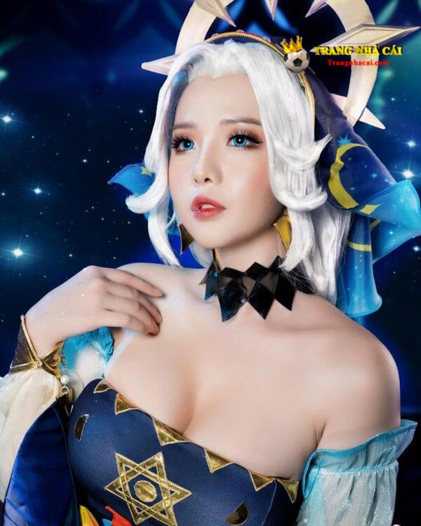 Cosplayer nữ với sự sáng tạo tuyệt vời