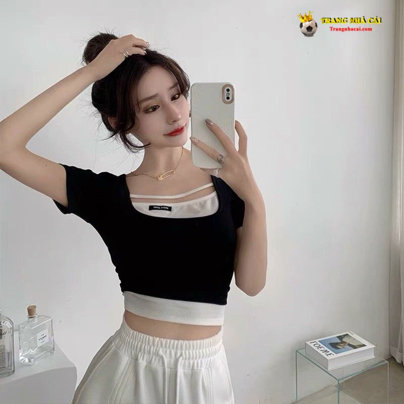 Ảnh gái xinh mặc croptop auto xinh