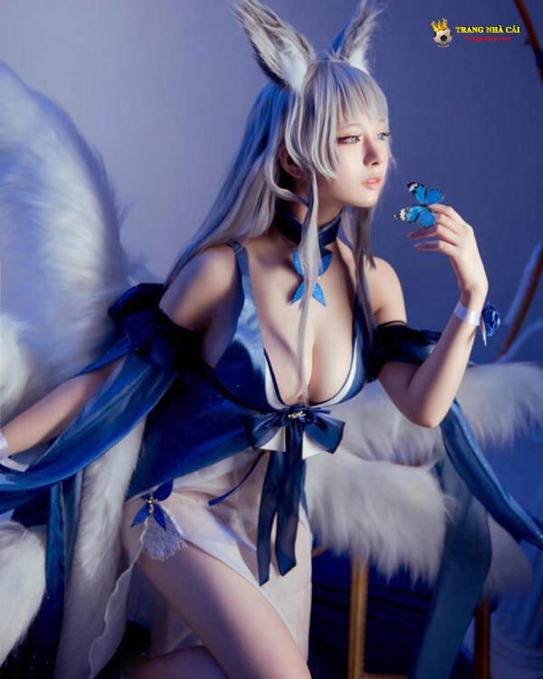 Cosplayer chuyên nghiệp với trang phục bắt mắt