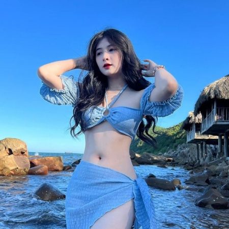 Quỳnh Alee Bikini – Nghệ sĩ thời trang biển đầy tài năng